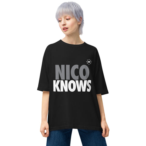 Nico Knows Unisex oversized t-shirt Black